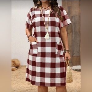 Burgundy Plaid Short-Sleeve Shift Dress with Pockets